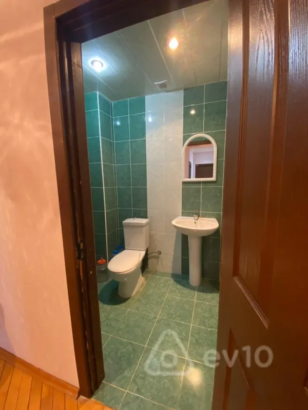 Kirayə verilir 3 otaqlı yeni tikili 115 m²