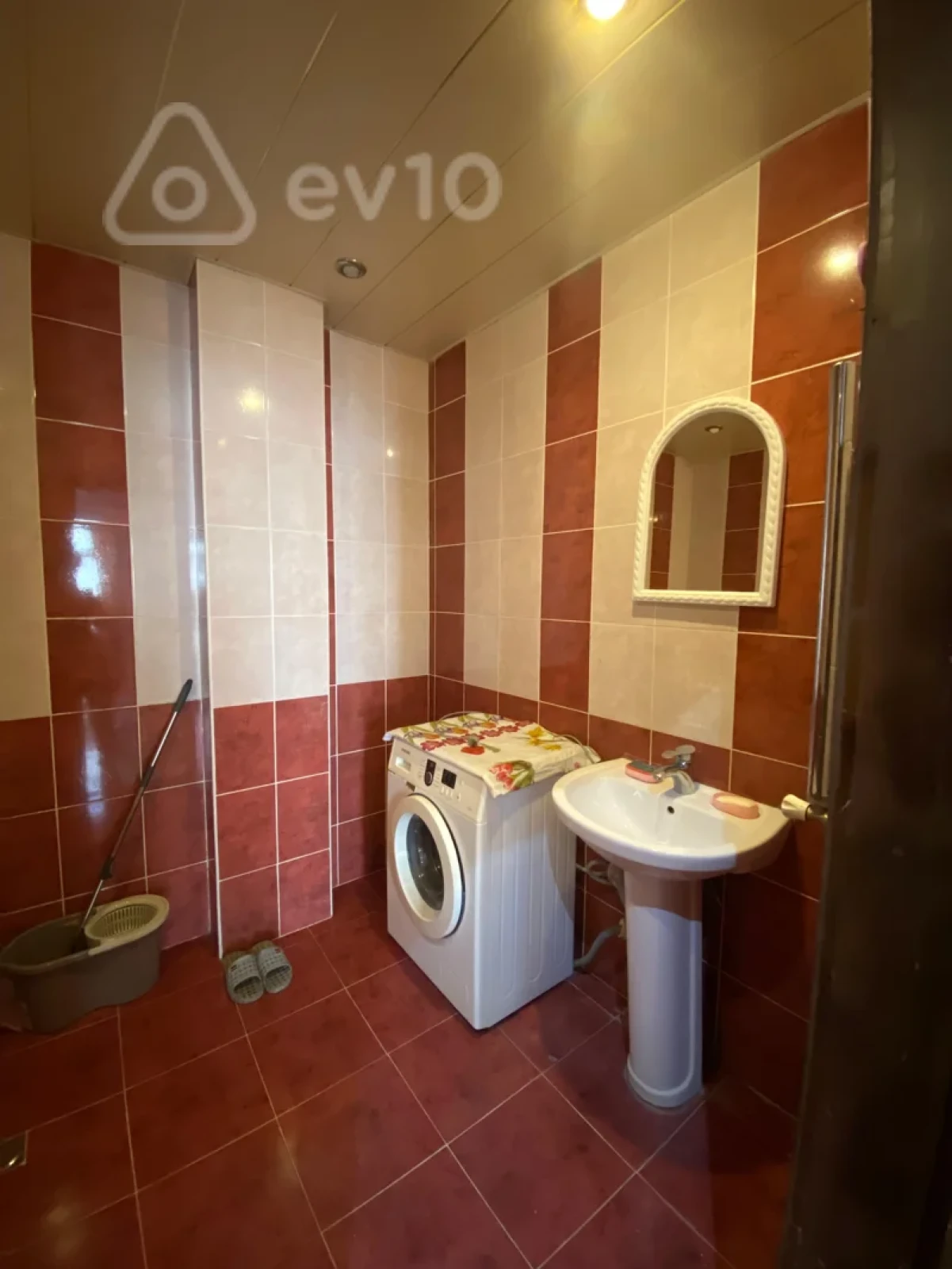 Kirayə verilir 3 otaqlı yeni tikili 115 m²