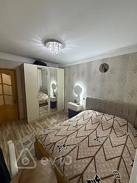 Satılır 3 otaqlı köhnə tikili 60 m²