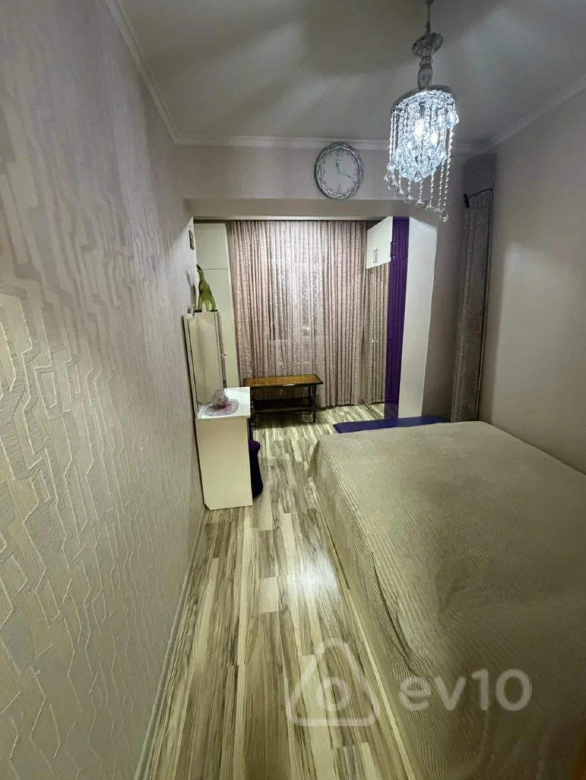Satılır 3 otaqlı köhnə tikili 60 m²