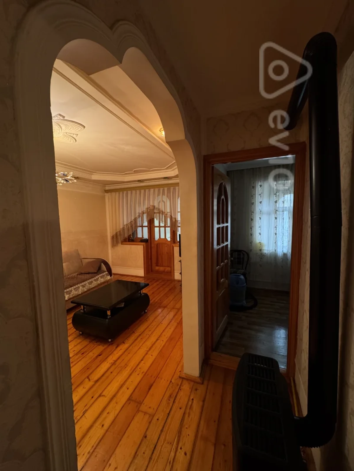 Kirayə verilir 3 otaqlı köhnə tikili 48 m²