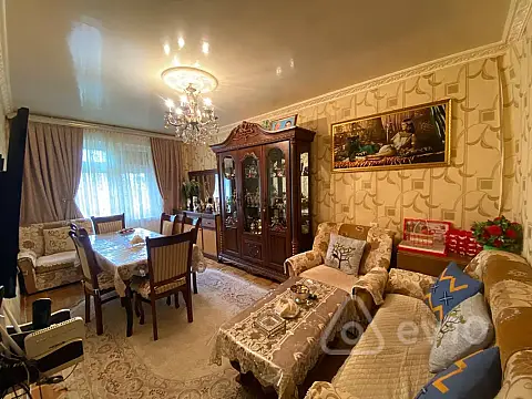 Satılır 3 otaqlı köhnə tikili 80 m² — Bakı, Xətai 3 otaq 80.00 m²