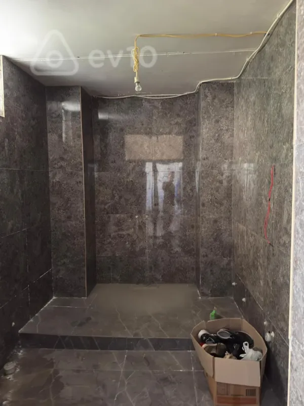 Satılır 7 otaqlı həyət evi 425 m²