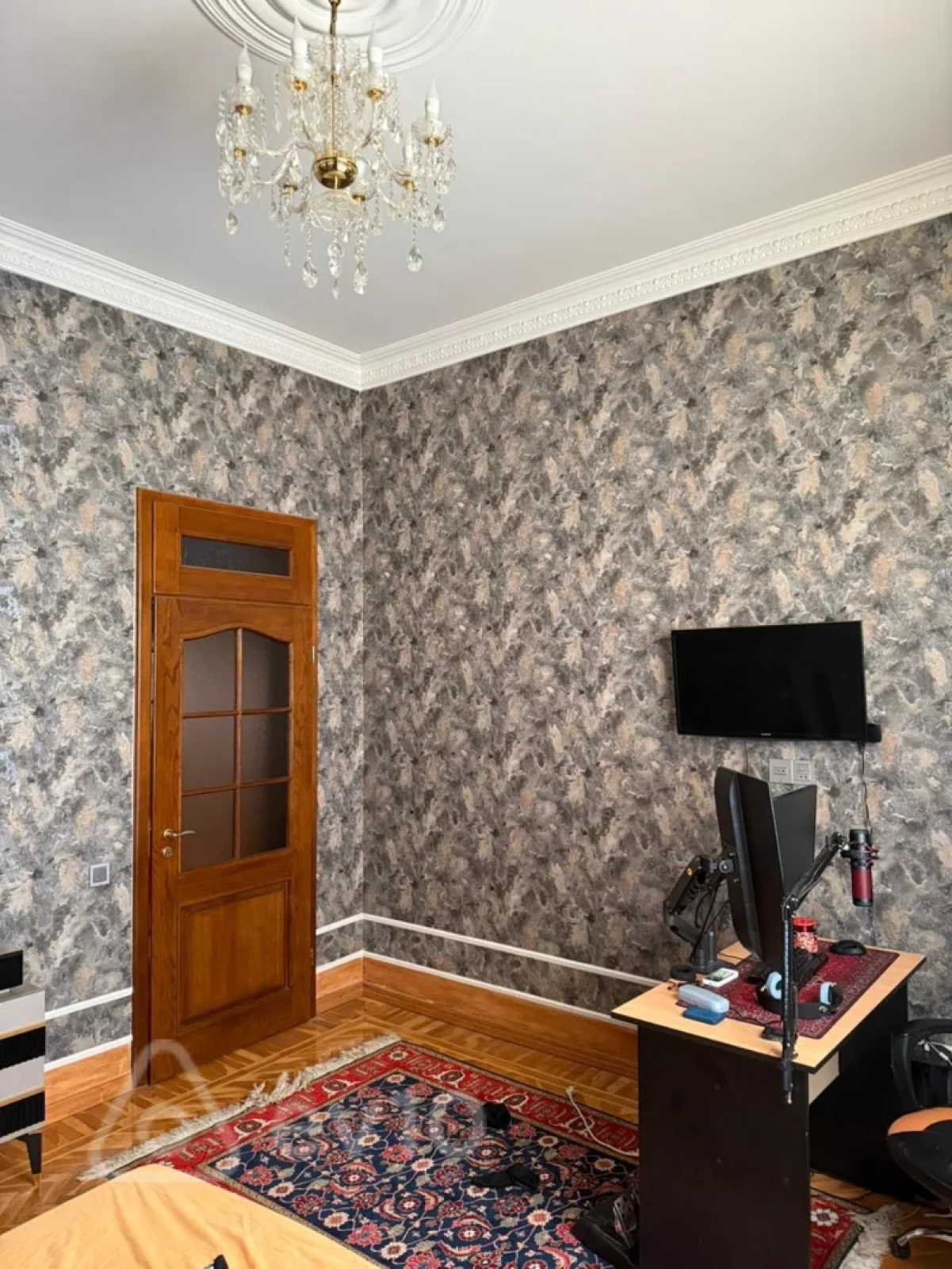 Satılır 7 otaqlı həyət evi 425 m²