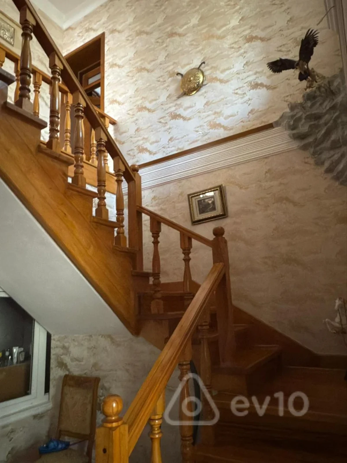 Satılır 7 otaqlı həyət evi 425 m²