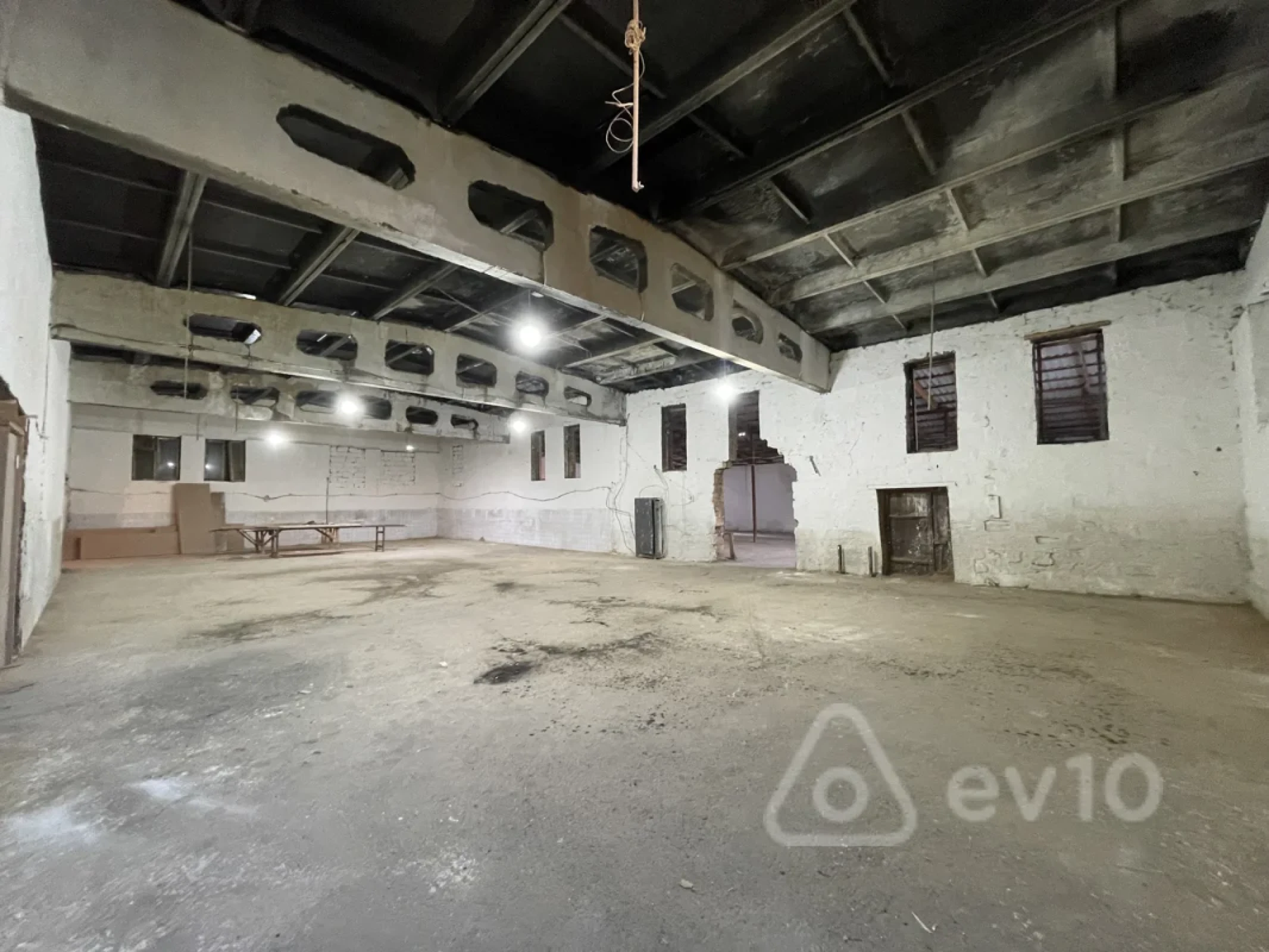 Kirayə verilir mənzil 600 m²