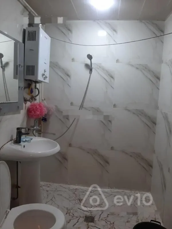 Kirayə verilir 1 otaqlı köhnə tikili 32 m²