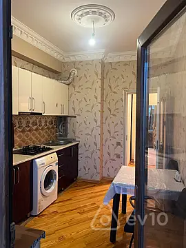 Kirayə verilir 2 otaqlı yeni tikili 68 m²