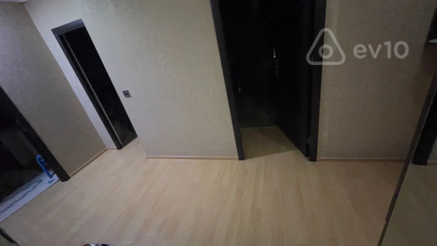 Kirayə verilir 3 otaqlı köhnə tikili 75 m²