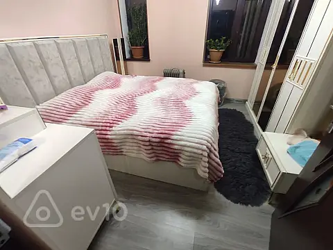 Satılır 3 otaqlı köhnə tikili 75 m²