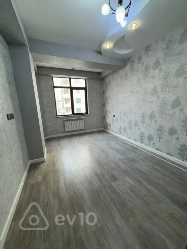 Satılır 4 otaqlı yeni tikili 173 m²