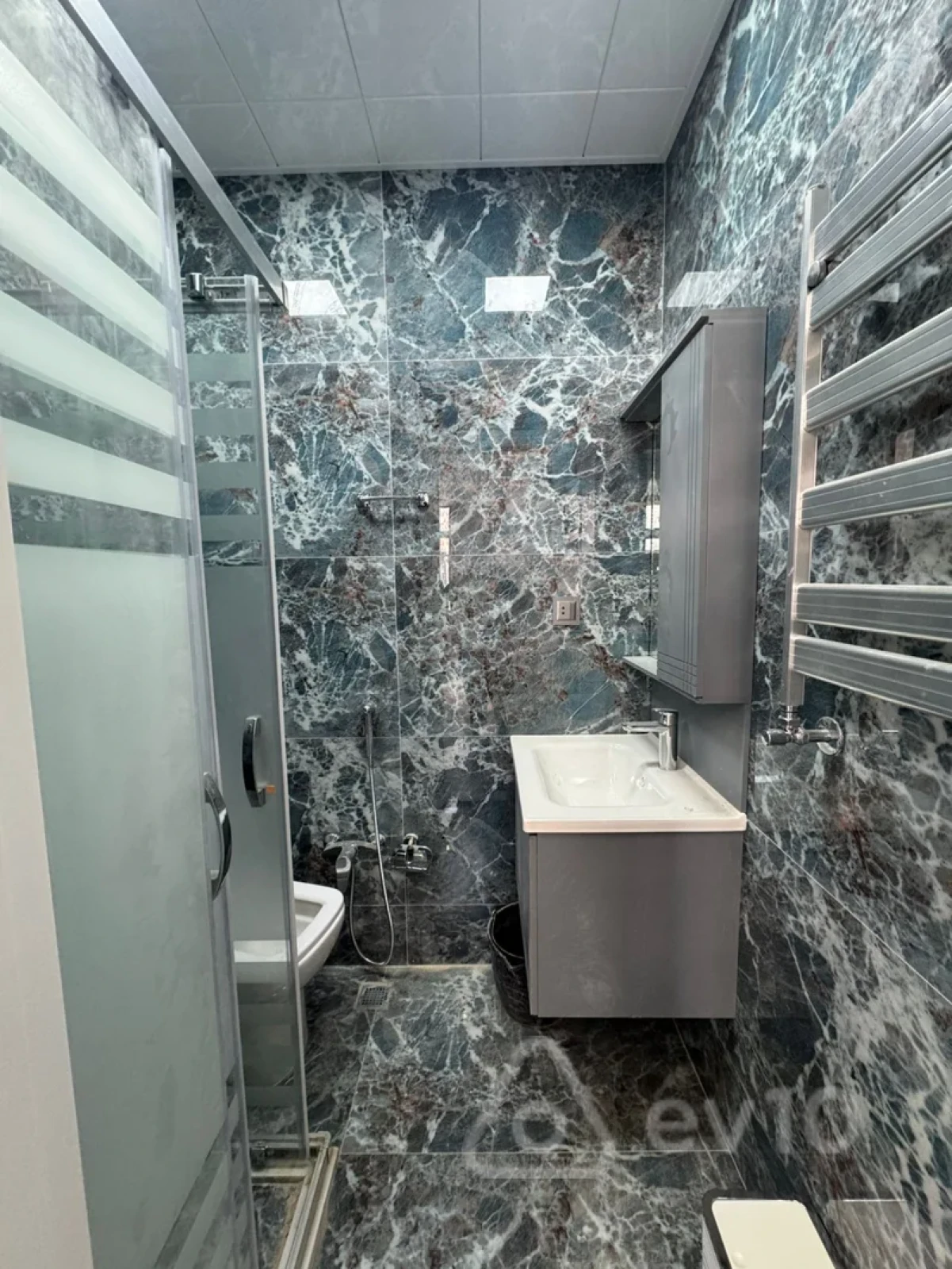 Satılır 4 otaqlı yeni tikili 173 m²