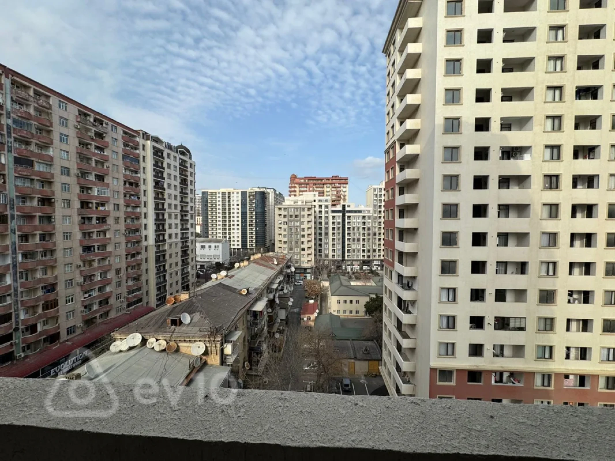 Satılır 4 otaqlı yeni tikili 173 m²