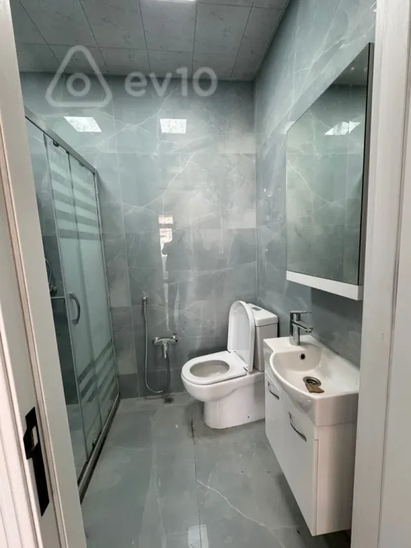 Satılır 4 otaqlı yeni tikili 173 m²