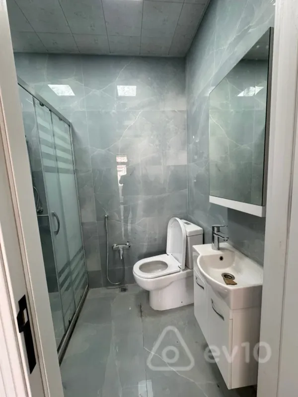 Satılır 4 otaqlı yeni tikili 173 m²