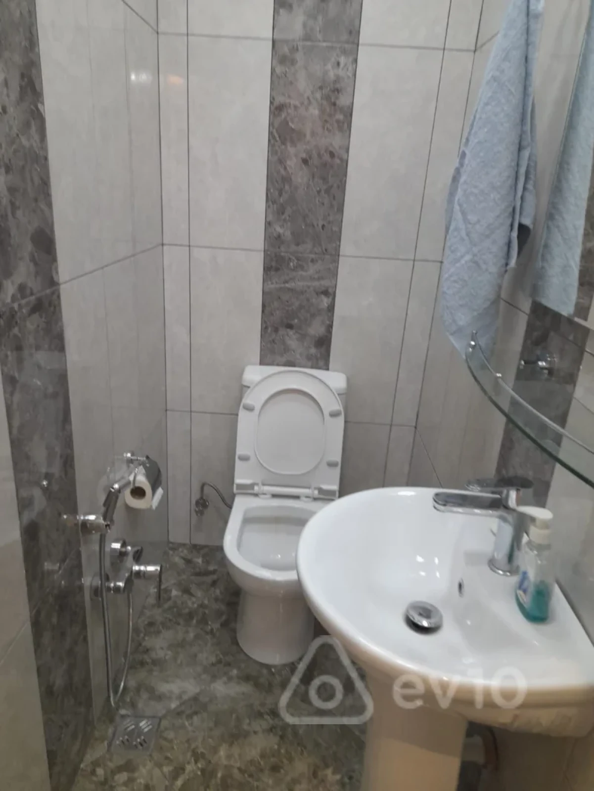 Kirayə verilir 3 otaqlı yeni tikili 110 m²