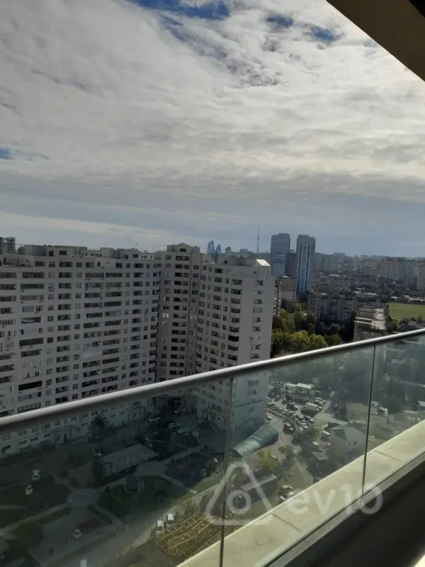 Kirayə verilir 3 otaqlı yeni tikili 110 m²