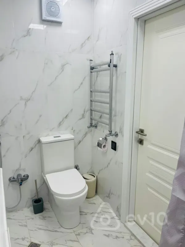 Kirayə verilir 3 otaqlı yeni tikili 110 m²