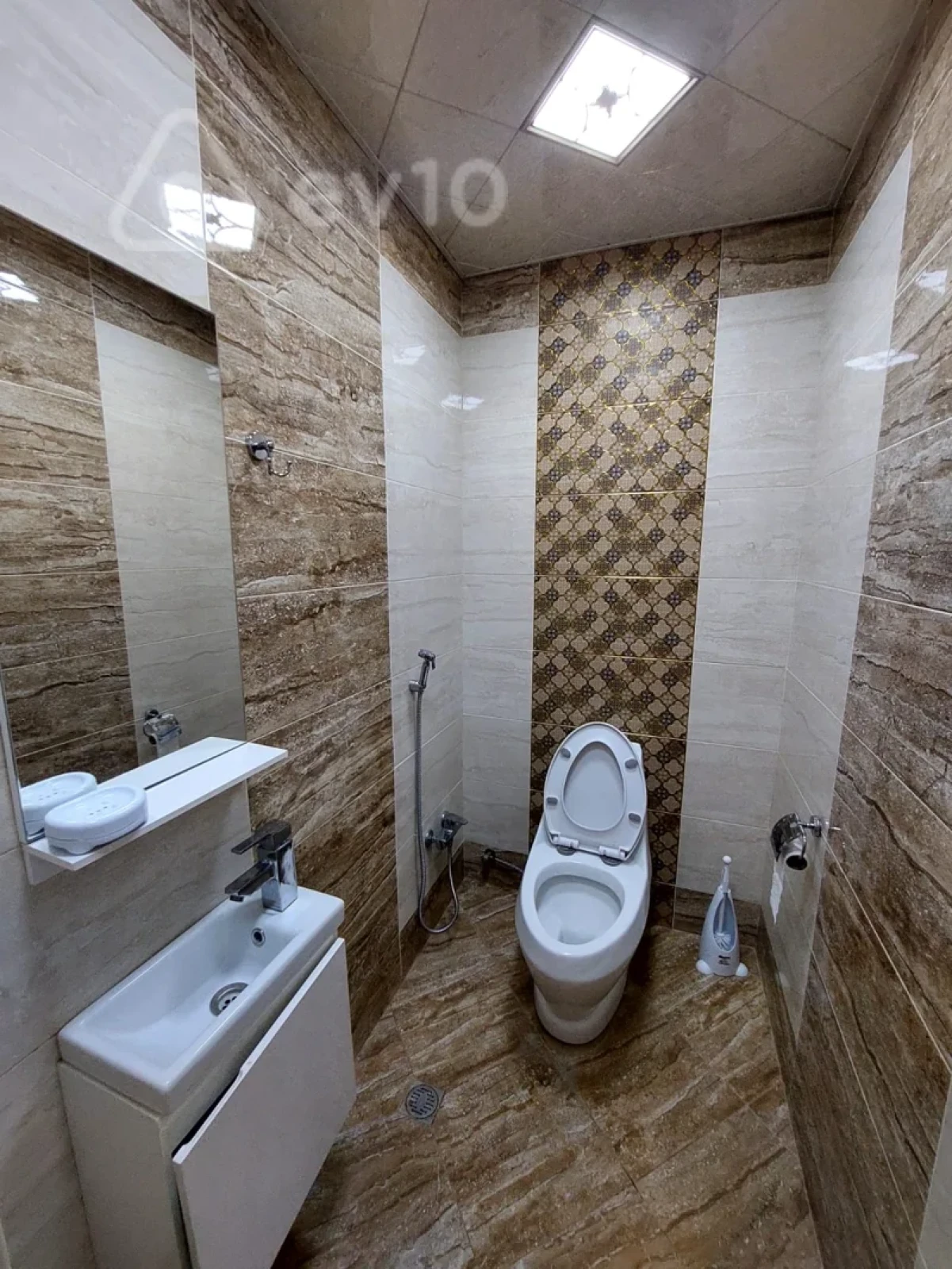 Kirayə verilir 4 otaqlı yeni tikili 120 m²
