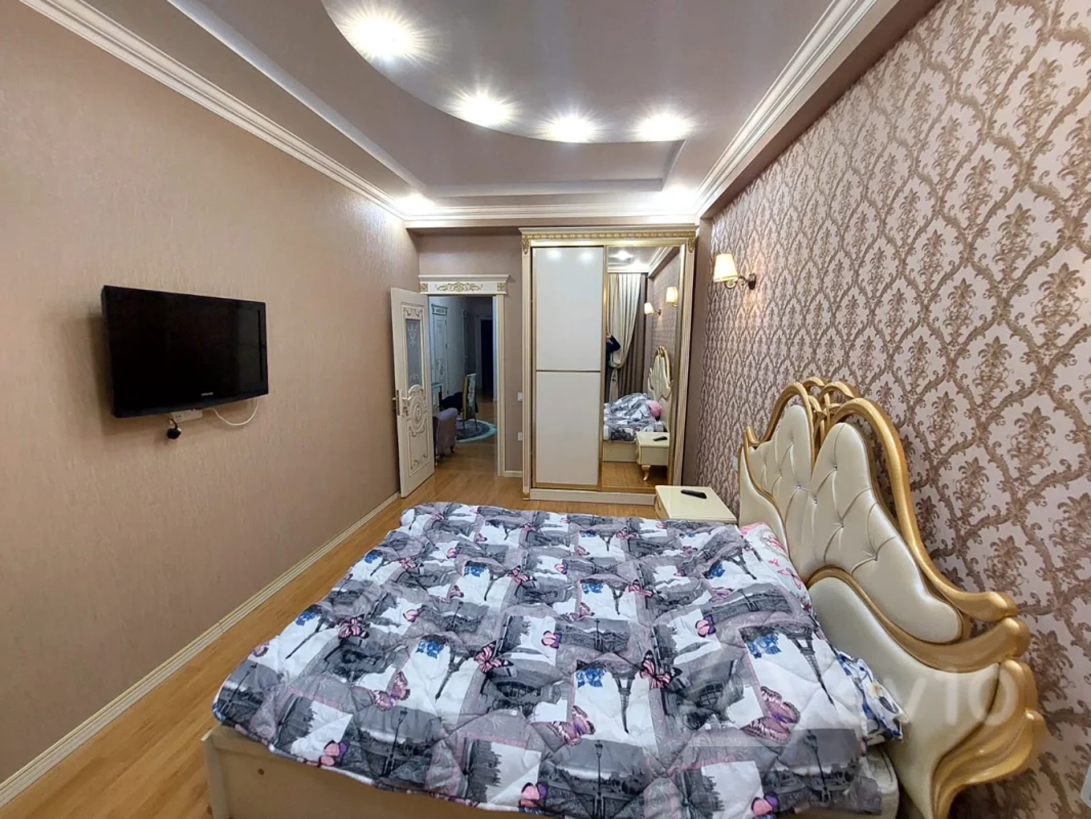 Kirayə verilir 4 otaqlı yeni tikili 120 m²