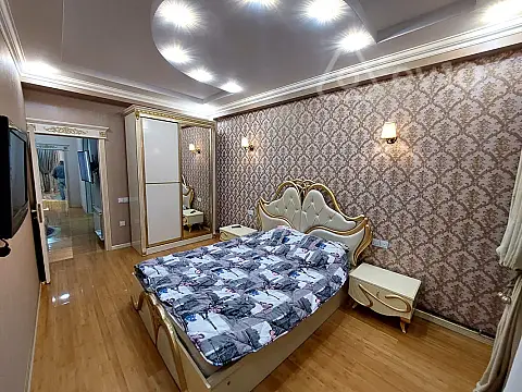 Kirayə verilir 4 otaqlı yeni tikili 120 m²