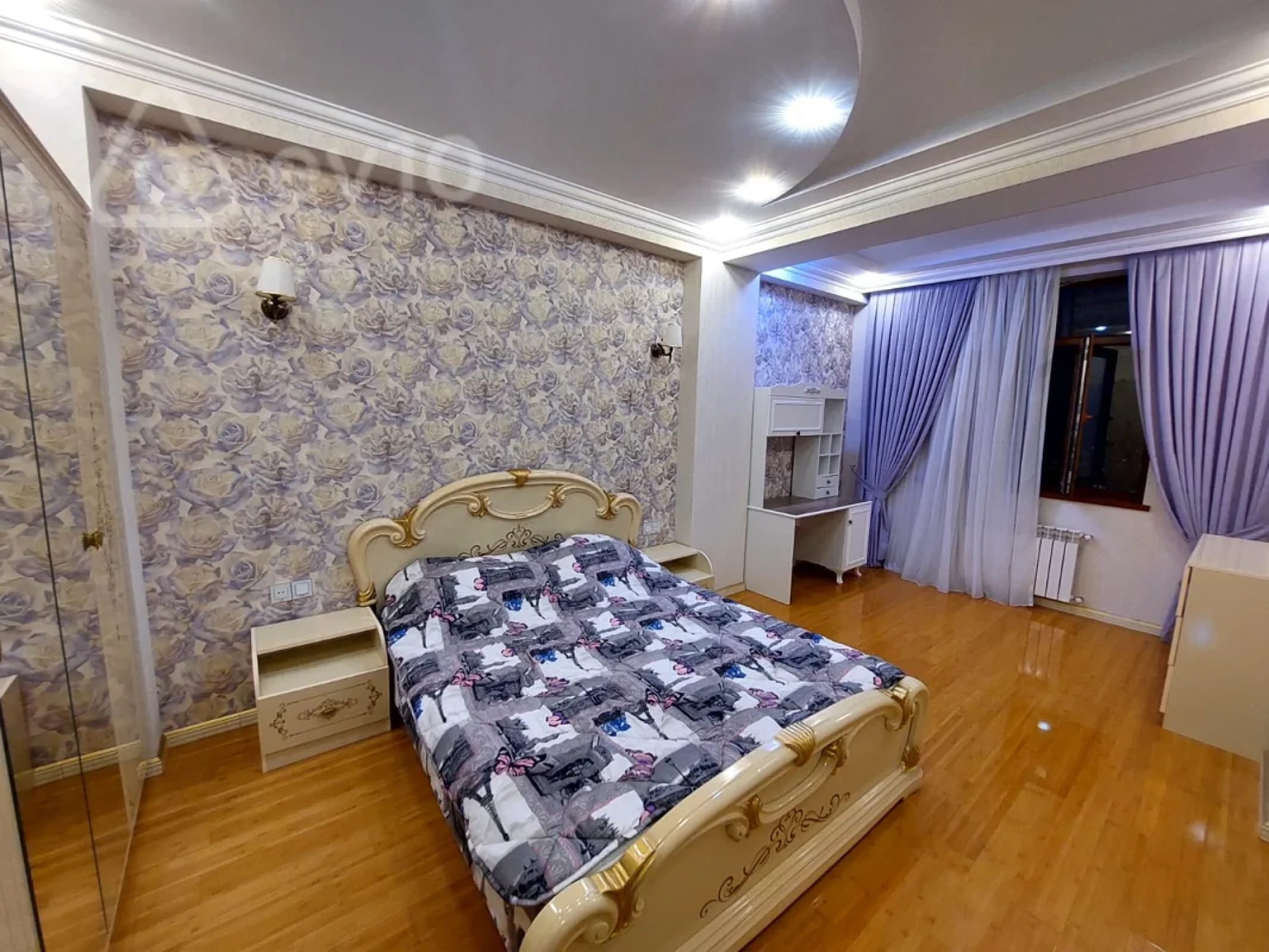 Kirayə verilir 4 otaqlı yeni tikili 120 m²