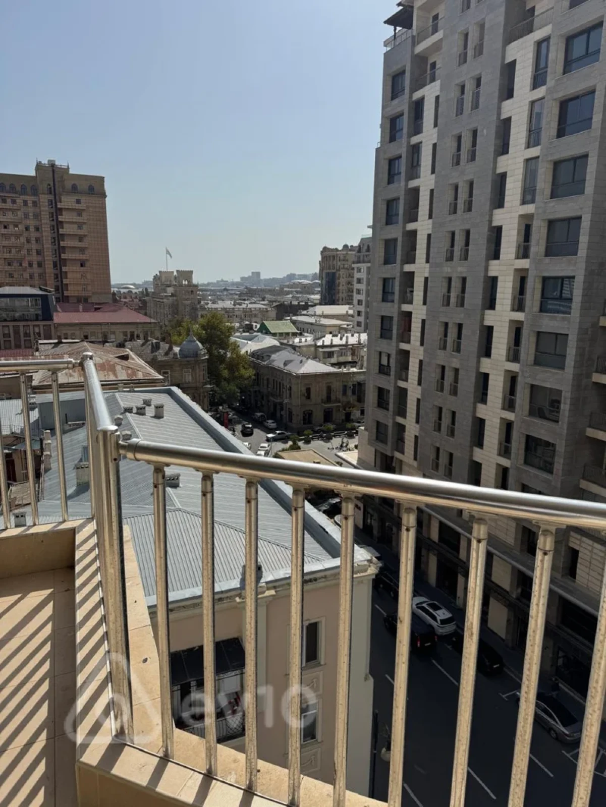 Kirayə verilir 5 otaqlı ofis 230 m²