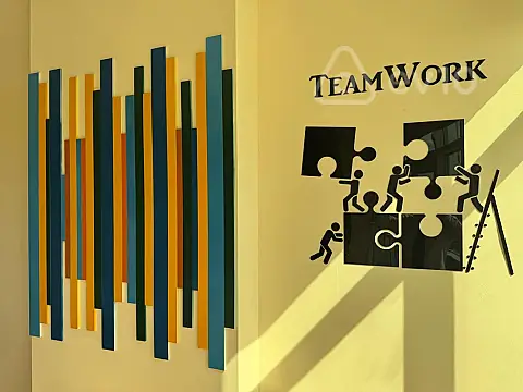 Kirayə verilir 5 otaqlı ofis 230 m²