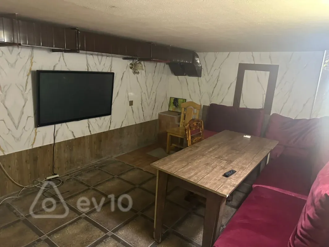 Satılır mənzil 154 m²