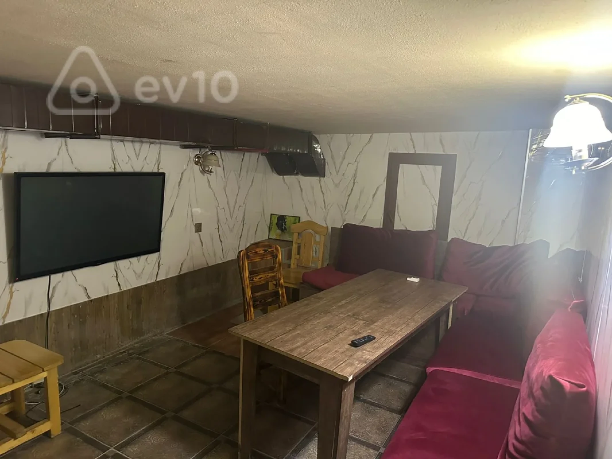 Satılır mənzil 154 m²