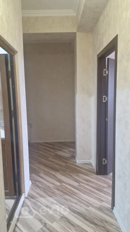 Kirayə verilir 2 otaqlı yeni tikili 60 m²