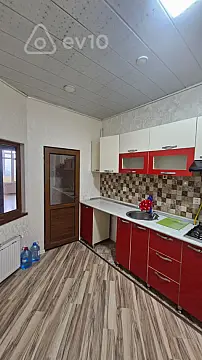 Kirayə verilir 2 otaqlı yeni tikili 60 m²