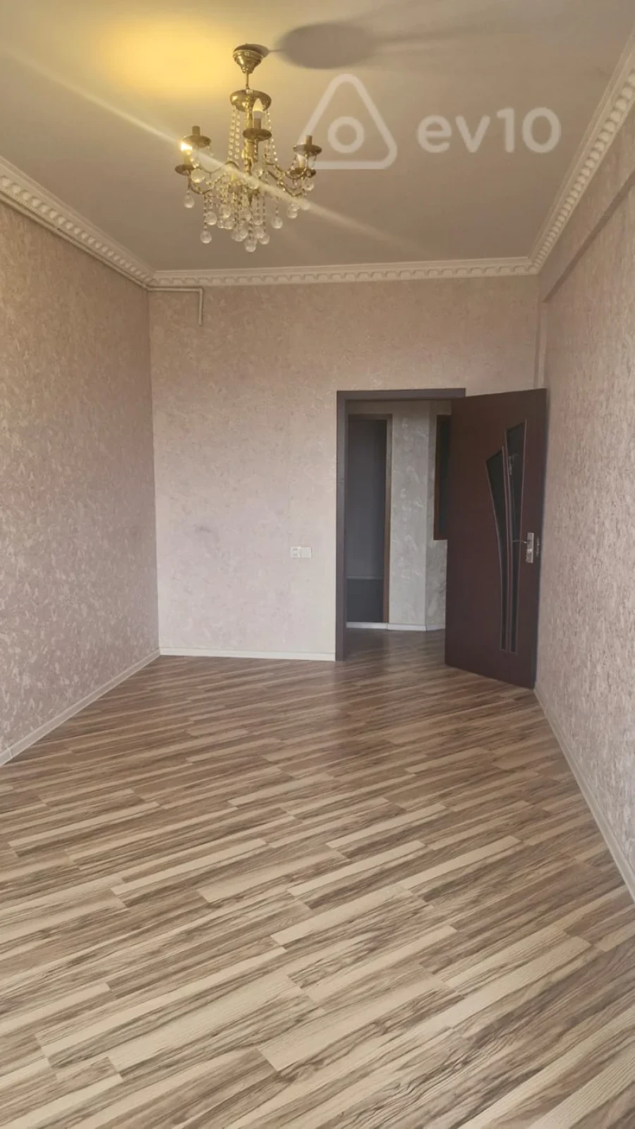 Kirayə verilir 2 otaqlı yeni tikili 60 m²