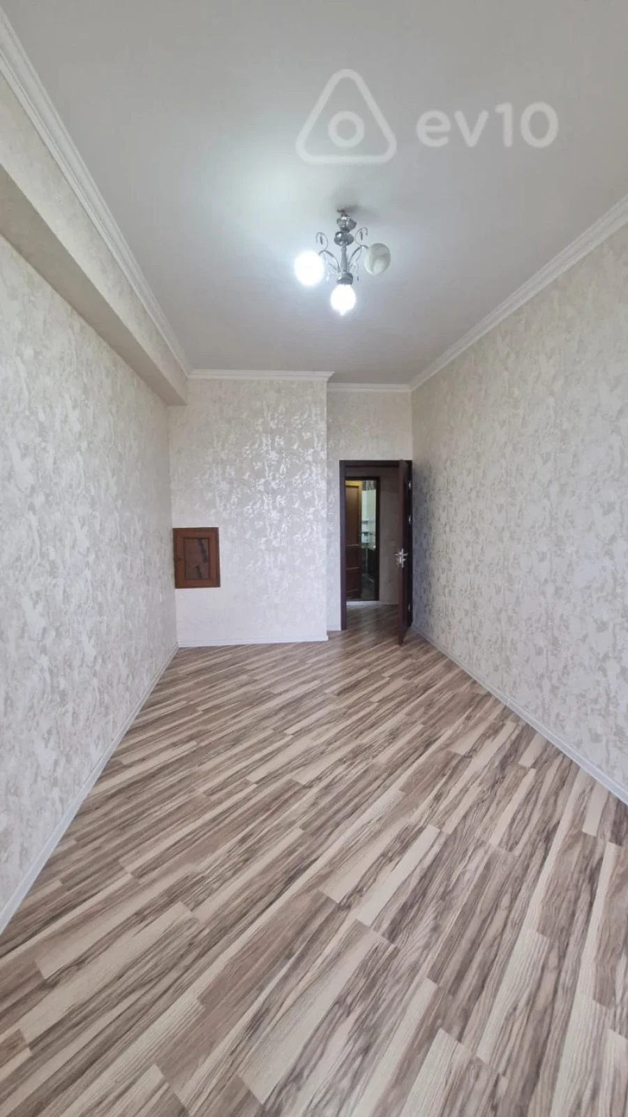Kirayə verilir 2 otaqlı yeni tikili 60 m²