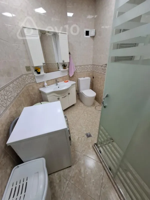 Satılır 3 otaqlı köhnə tikili 75 m²