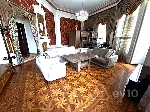 Satılır 3 otaqlı köhnə tikili 75 m² — Bakı, Nəsimi 3 otaq 75.00 m²