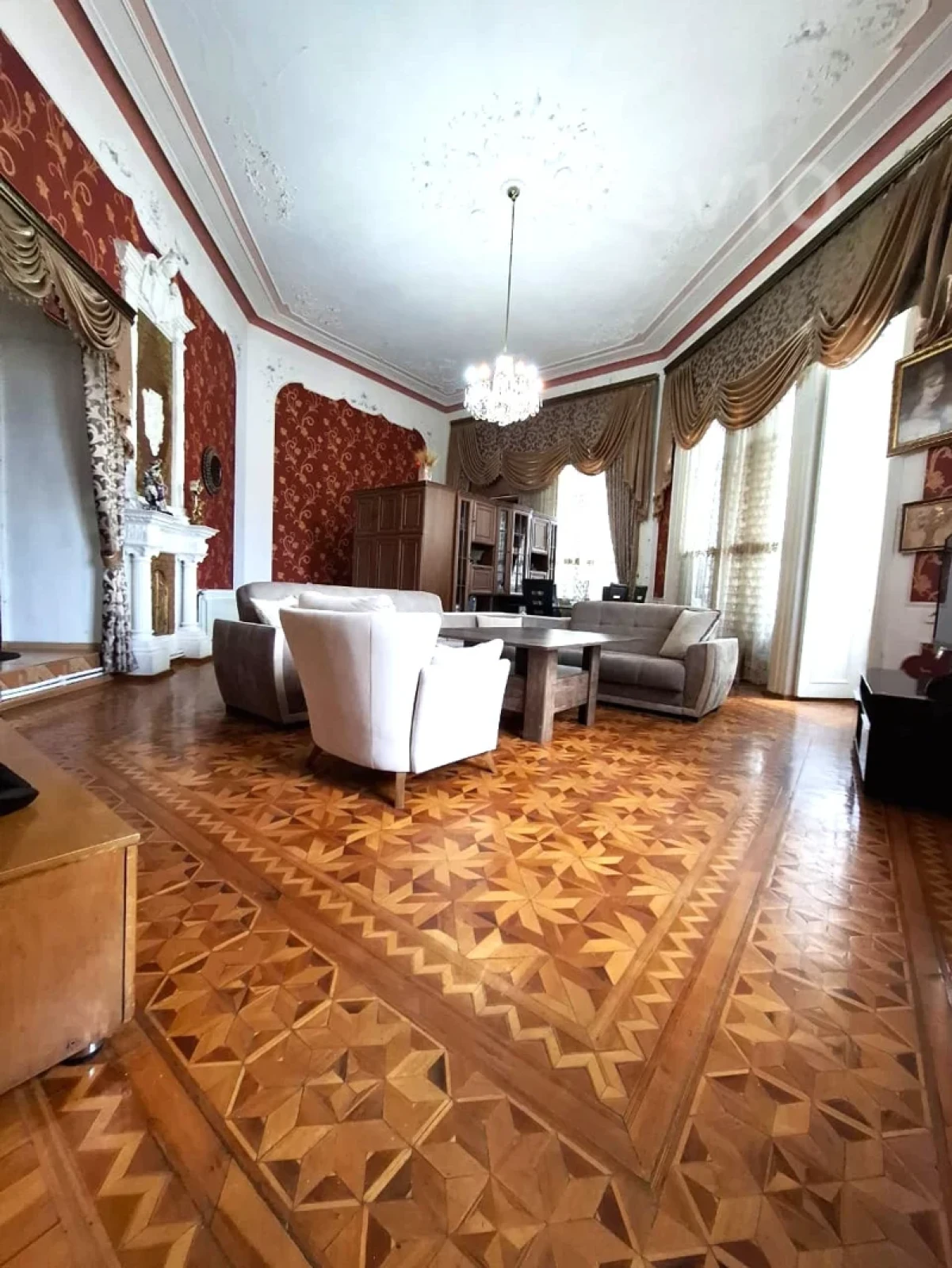 Satılır 3 otaqlı köhnə tikili 75 m²