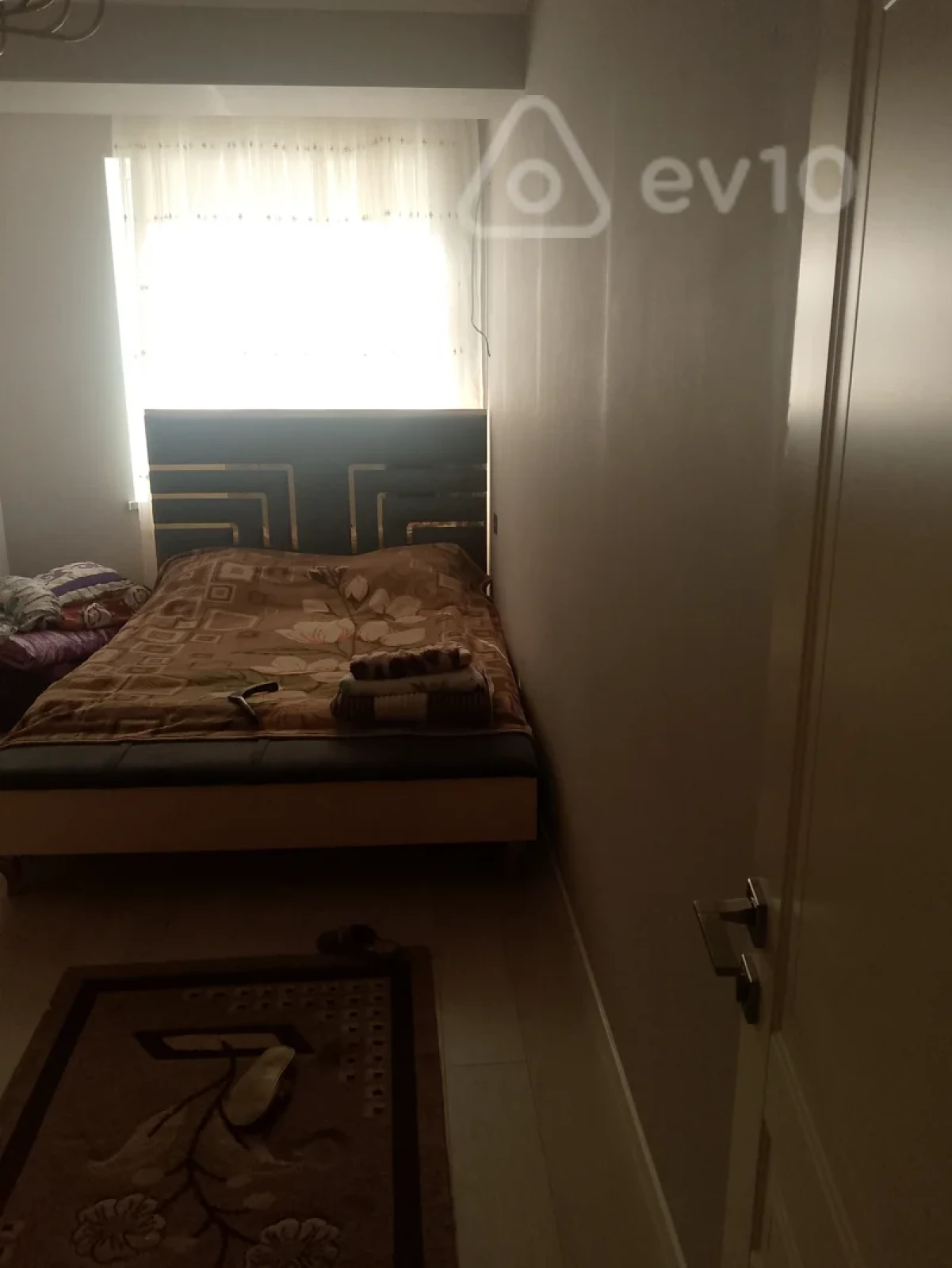 Kirayə verilir 2 otaqlı yeni tikili 70 m²