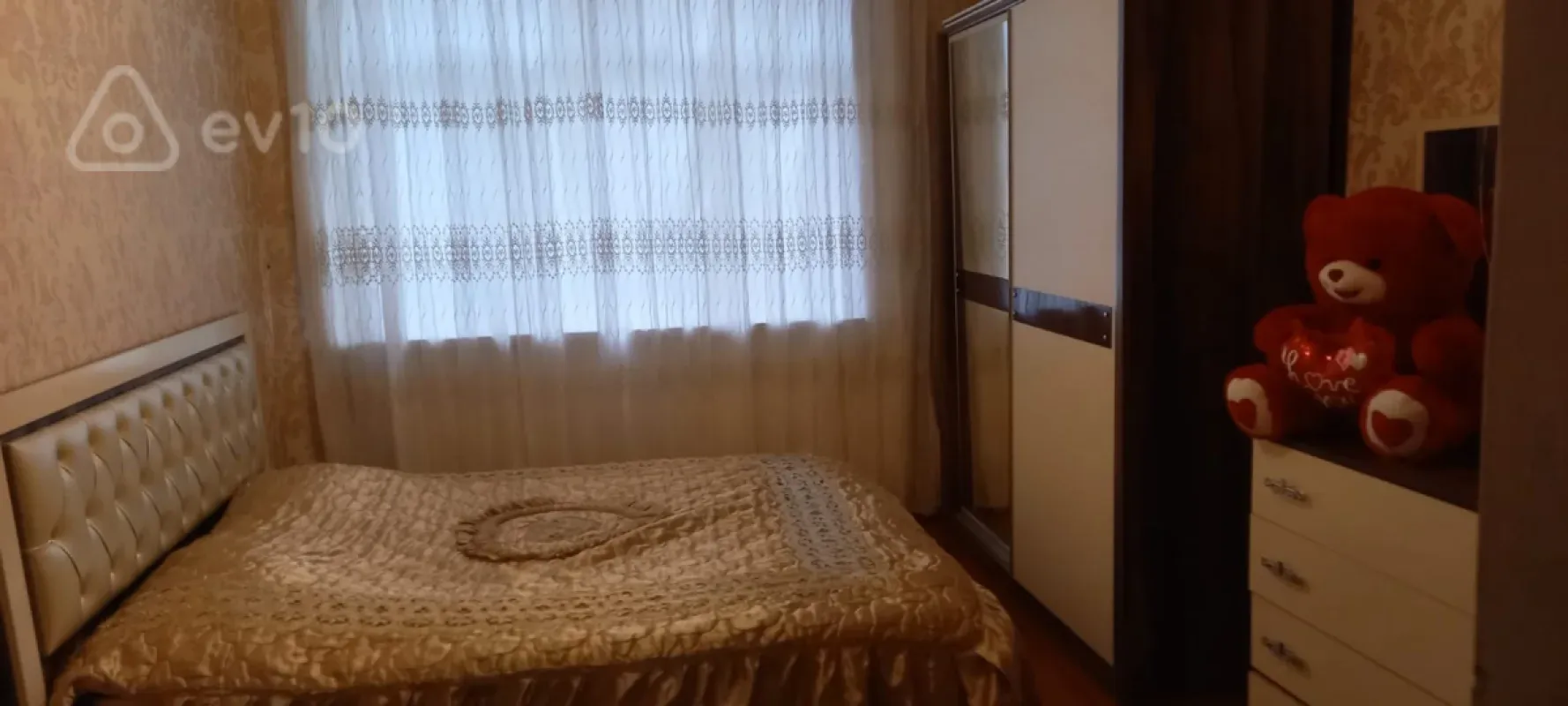 Kirayə verilir 2 otaqlı köhnə tikili 58 m²