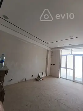 Satılır 2 otaqlı yeni tikili 60 m²