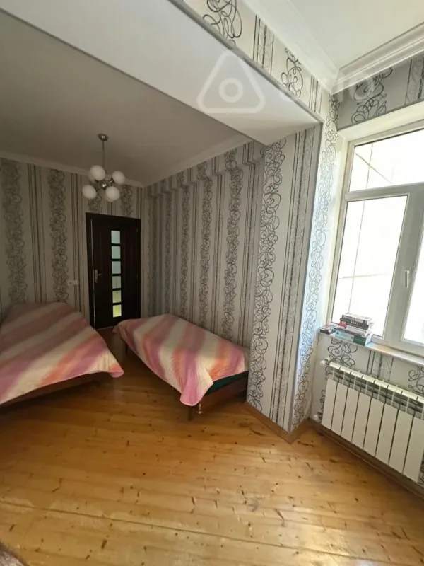 Satılır 3 otaqlı yeni tikili 128 m²