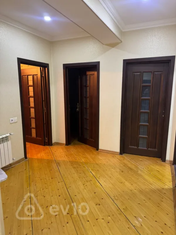 Satılır 3 otaqlı yeni tikili 128 m²