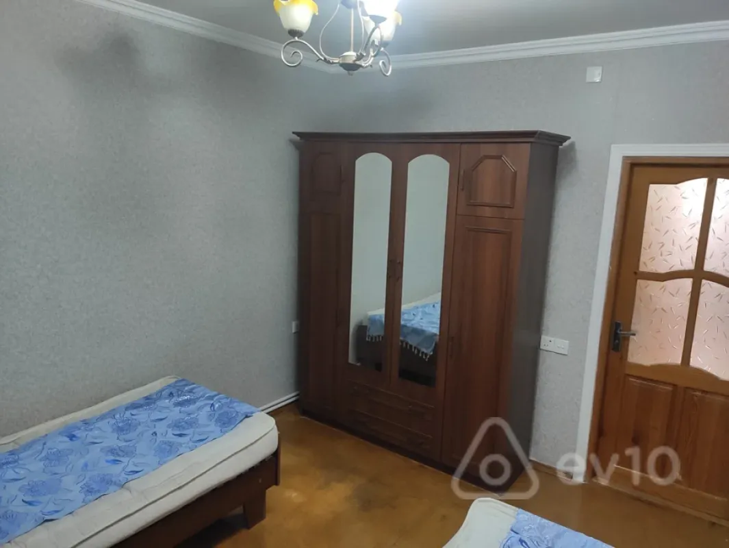 Kirayə verilir 2 otaqlı yeni tikili 50 m²