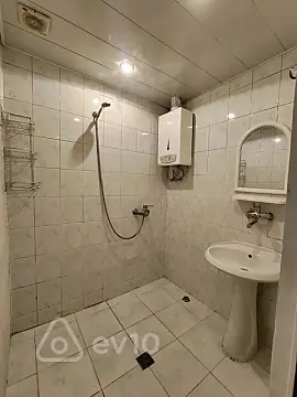 Kirayə verilir 2 otaqlı yeni tikili 50 m²