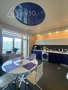 Satılır 3 otaqlı yeni tikili 160 m²