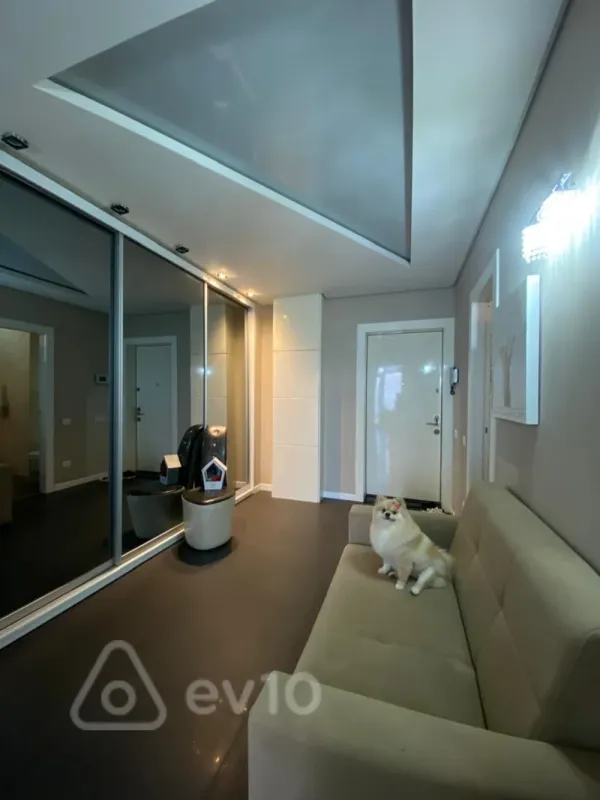 Satılır 3 otaqlı yeni tikili 160 m²