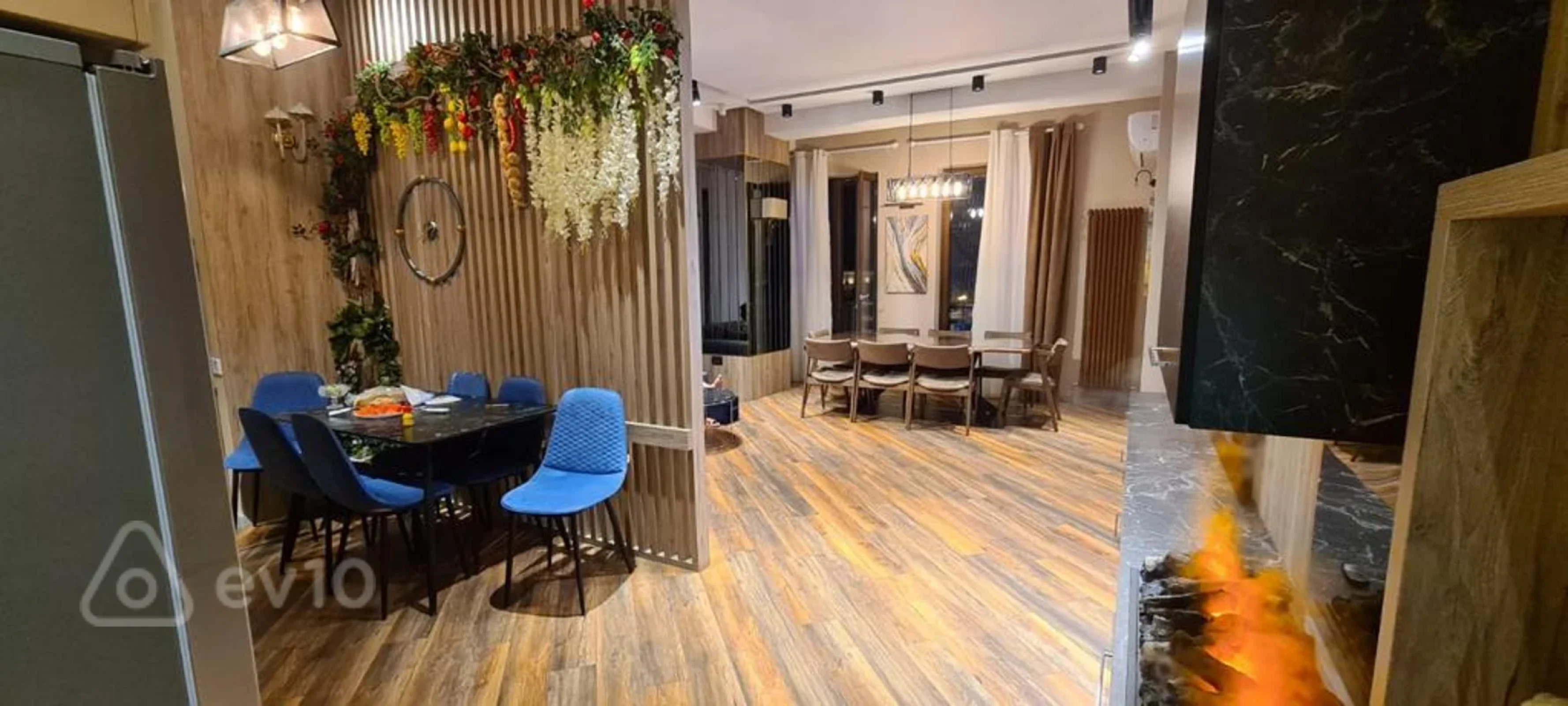 Kirayə verilir 5 otaqlı yeni tikili 246 m²