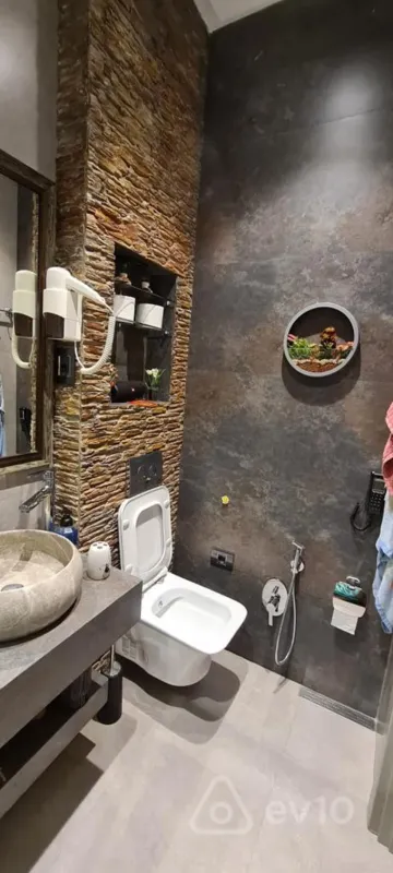 Kirayə verilir 5 otaqlı yeni tikili 246 m²