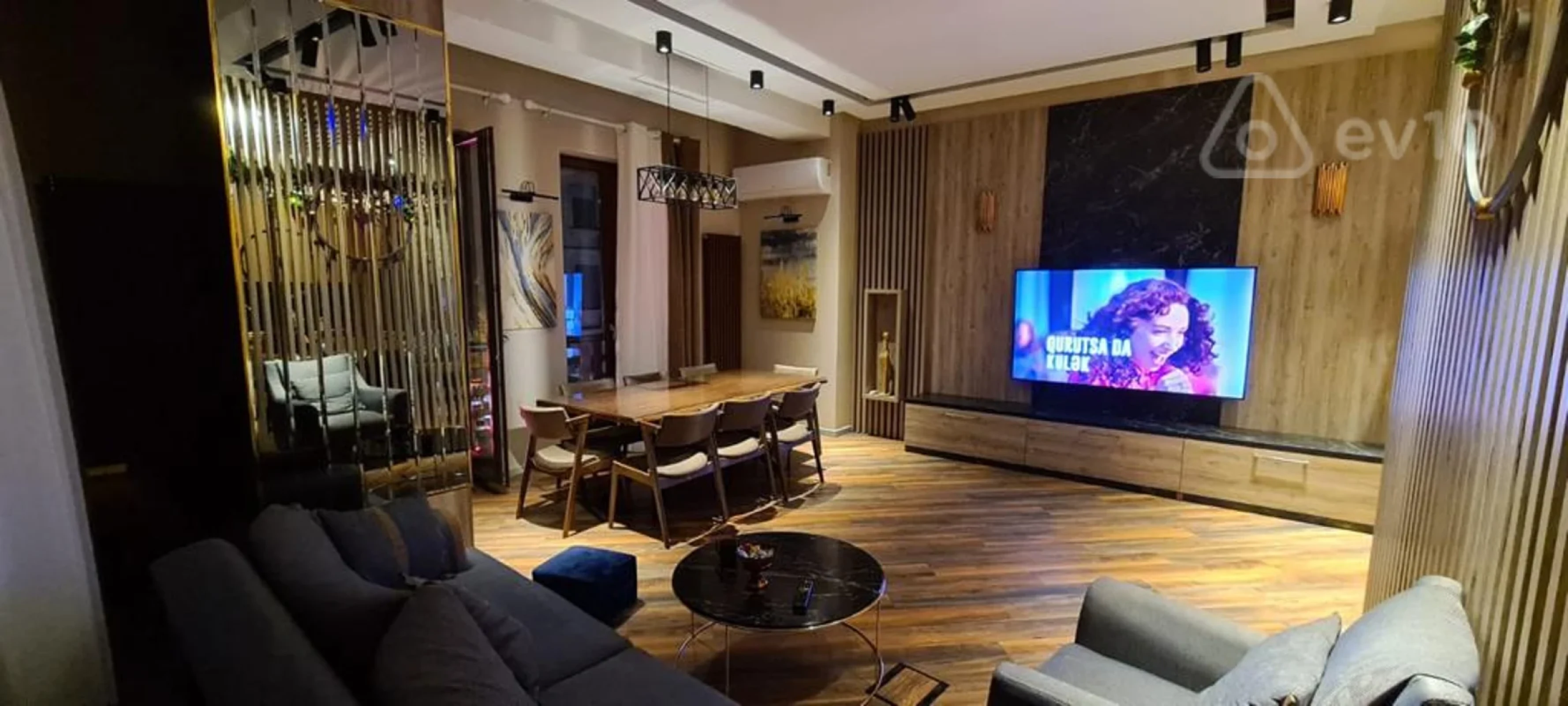 Kirayə verilir 5 otaqlı yeni tikili 246 m²