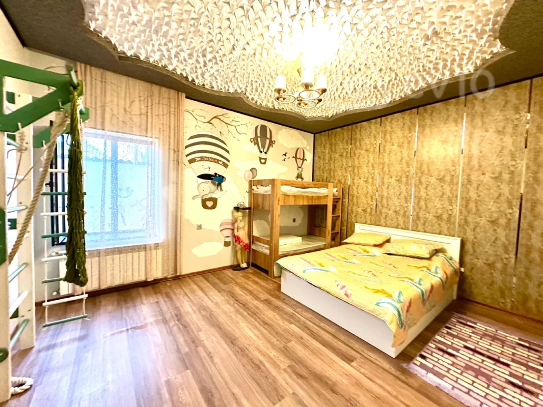Satılır 4 otaqlı həyət evi 222 m²